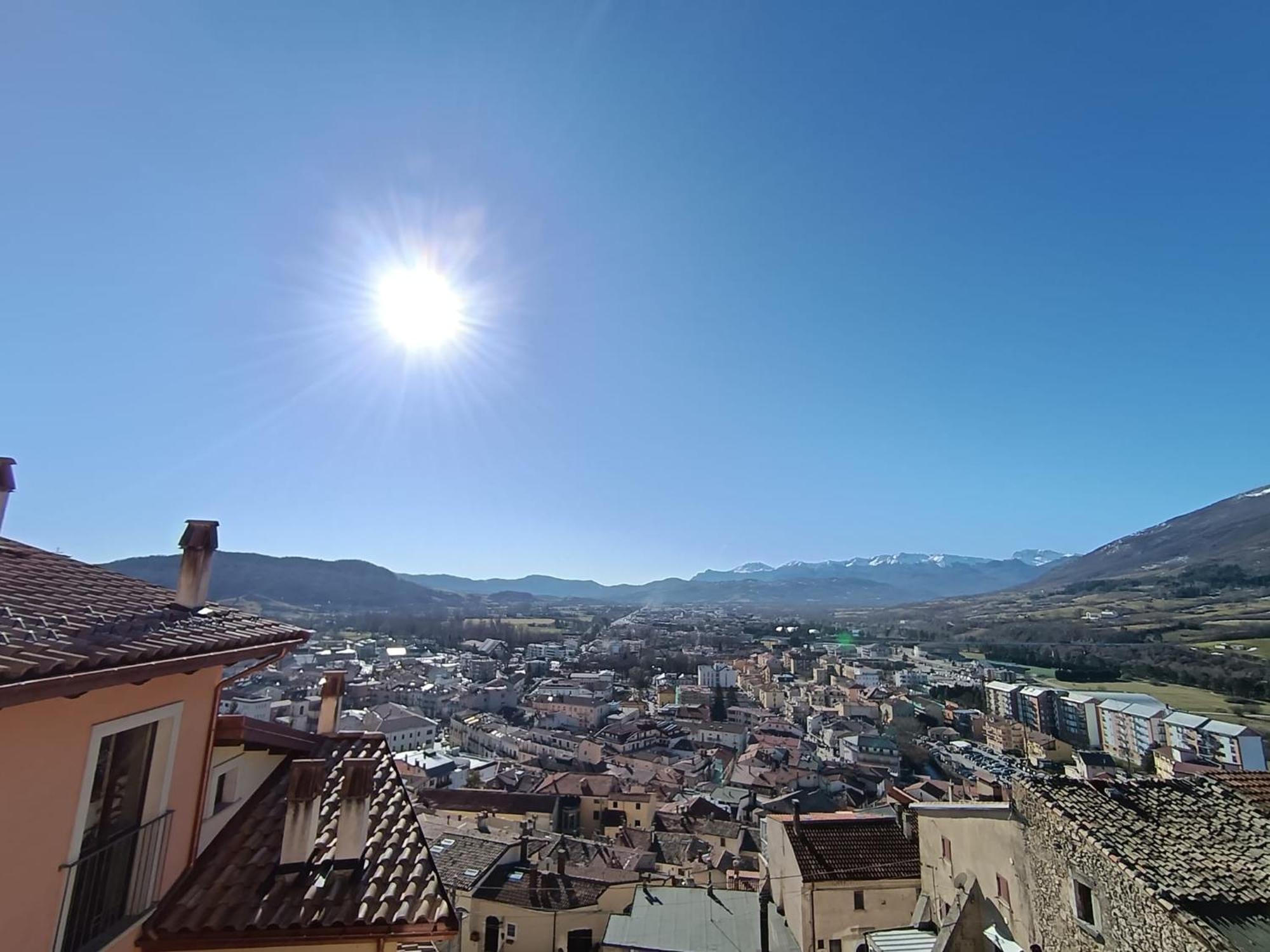 Al Civico 21 Apartamento Castel Di Sangro Exterior foto